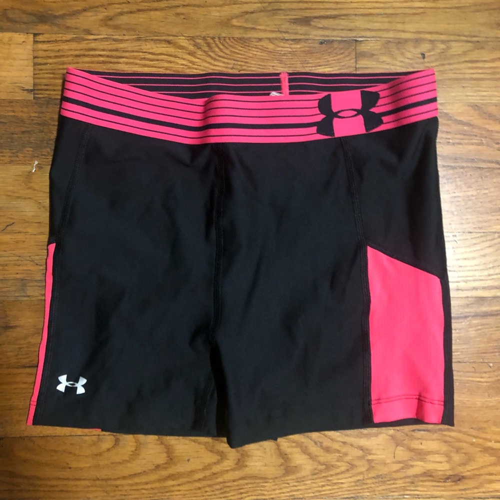 Under Armour heat gear athletic shorts, small